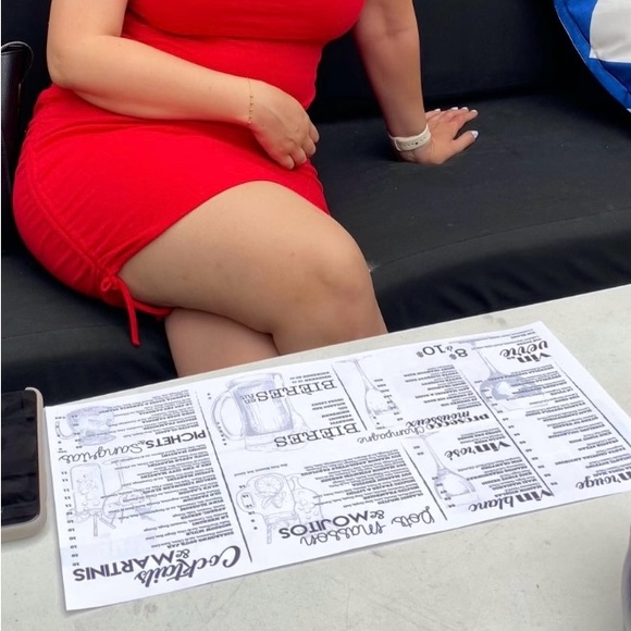 beautiful red ribbed dress - Picture 2 of 3